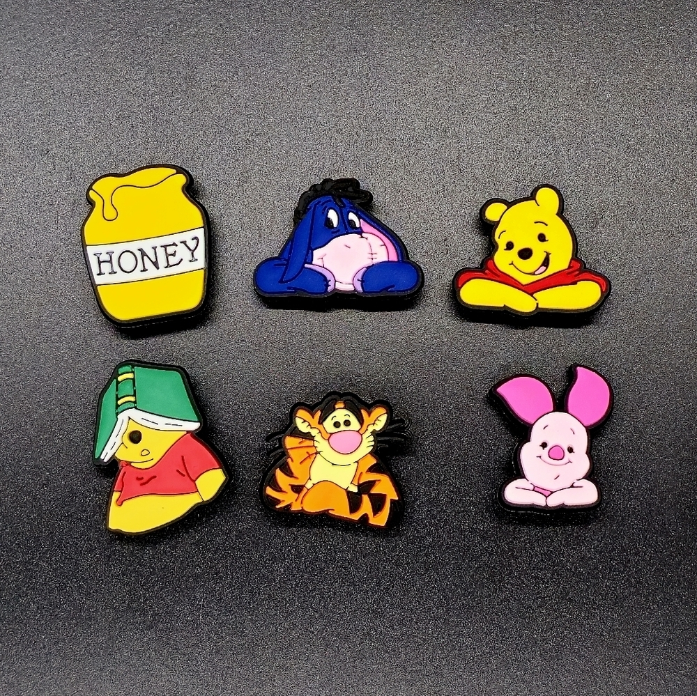 Winnie the Pooh Croc Charm Bundle (6)